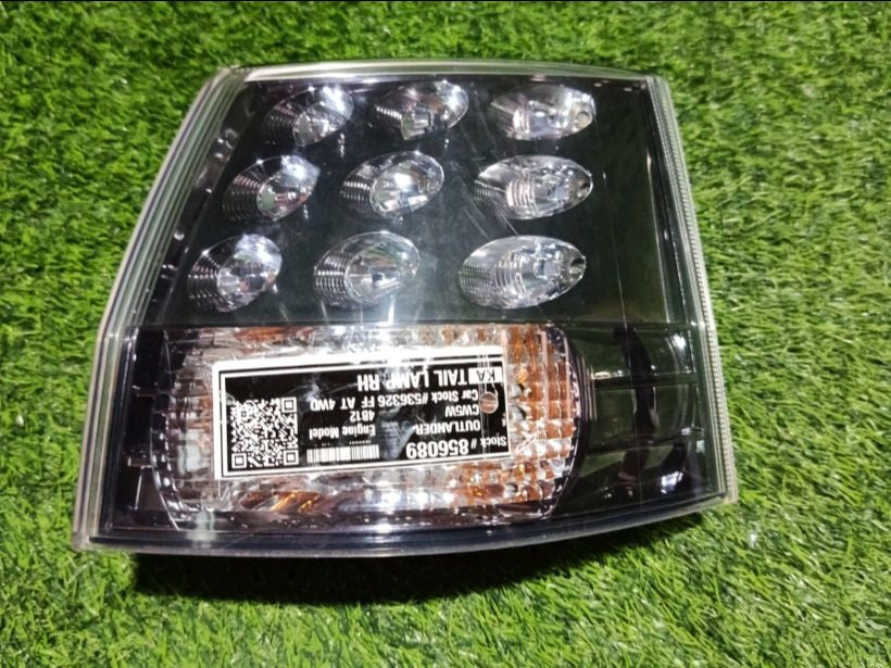 [TAIL LAMP RH]MITSUBISHI OUTLANDER CW5W 2006 4B12 FF AT 4WD #0003253856089