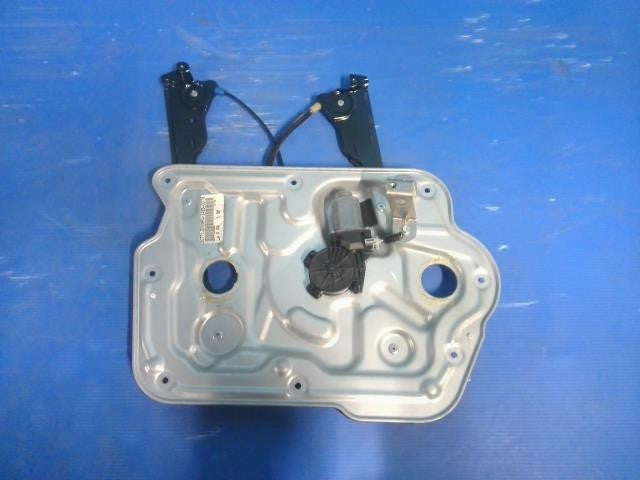 [F DOOR REGULATOR LH]NISSAN DUALIS KNJ10 MR20DE AT 4WD #0BD3253172570
