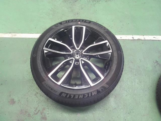 [TIRE&WHEEL SET 4PCS]HONDA VEZEL RV5 LEC AT 2WD #0BD3253171211
