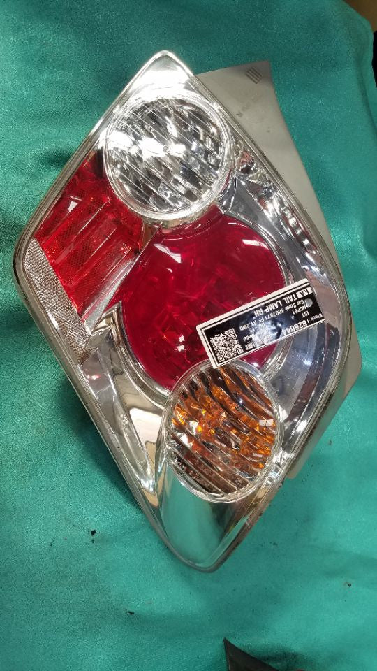 [TAIL LAMP RH]TOYOTA IST NCP61 2004 1NZ-FE FF AT 2WD #0003252826644