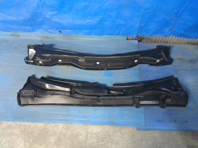 [COWL TOP]TOYOTA HARRIER ZSU60W 3ZR-FAE AT 2WD #0BD3253171904