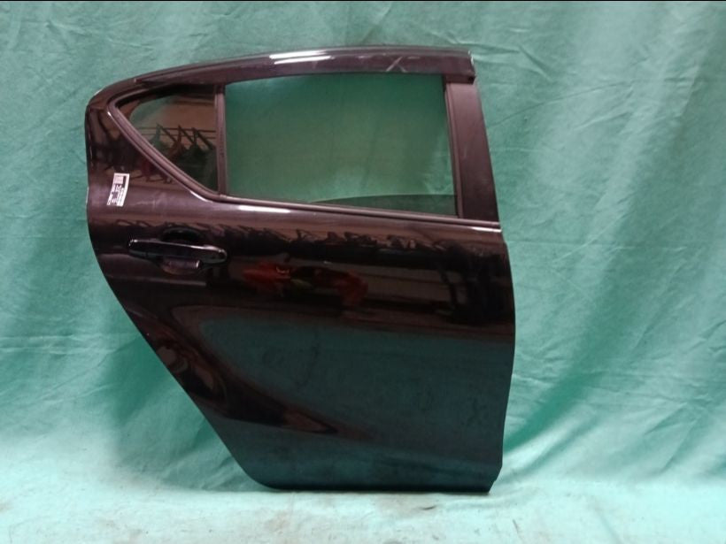 [R DOOR ASSY RH]TOYOTA AQUA NHP10 2012 1NZ-FXE FF AT 2WD #0003262031895