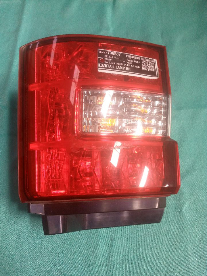 [TAIL LAMP RH]MITSUBISHI DELICA_D:5 CV5W 2007 4B12 FF AT 4WD #0003249736587