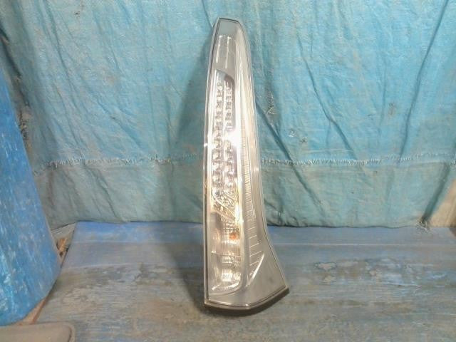 [TAIL LAMP RH]SUZUKI LANDY SHC26 MR20 AT 2WD #0BD3253172103