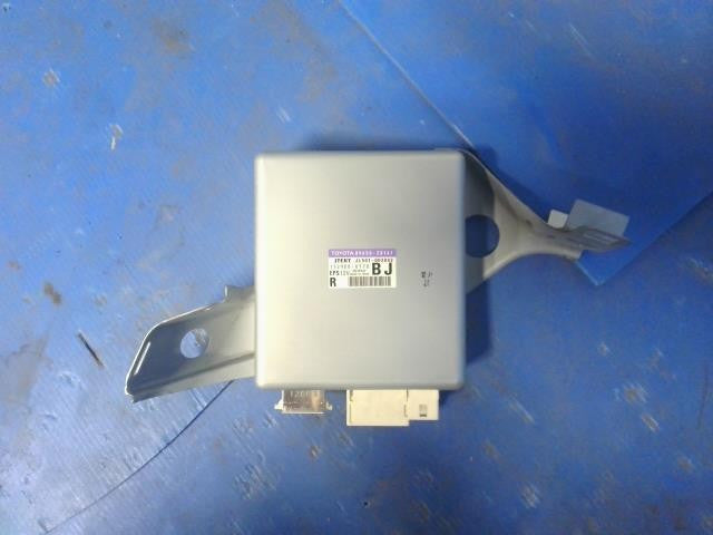 [PS COMPUTER]TOYOTA ESTIMA HYBRID AHR20W 2AZ-FXE AT 4WD #0BD3253172703