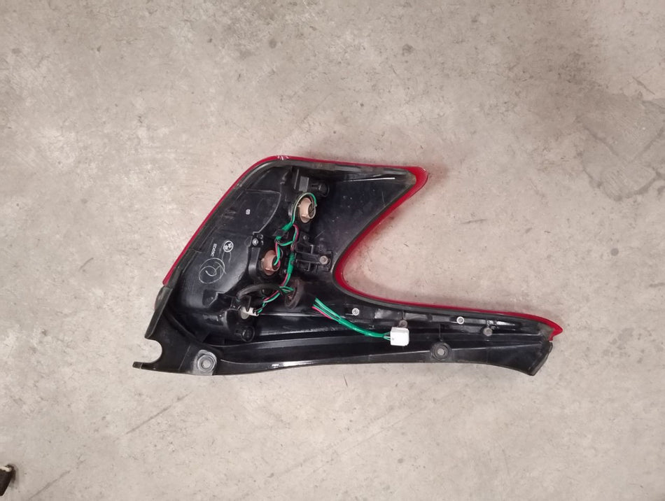 [TAIL LAMP RH]NISSAN JUKE F15 2011 MR16DDT AT 2WD #0003243617423