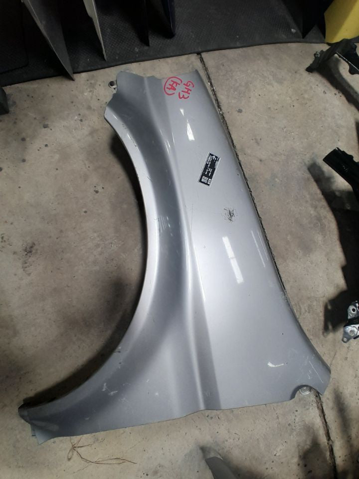 [FENDER LH]HONDA HR-V GH3 2005 D16A FF MT 2WD #000323C559771