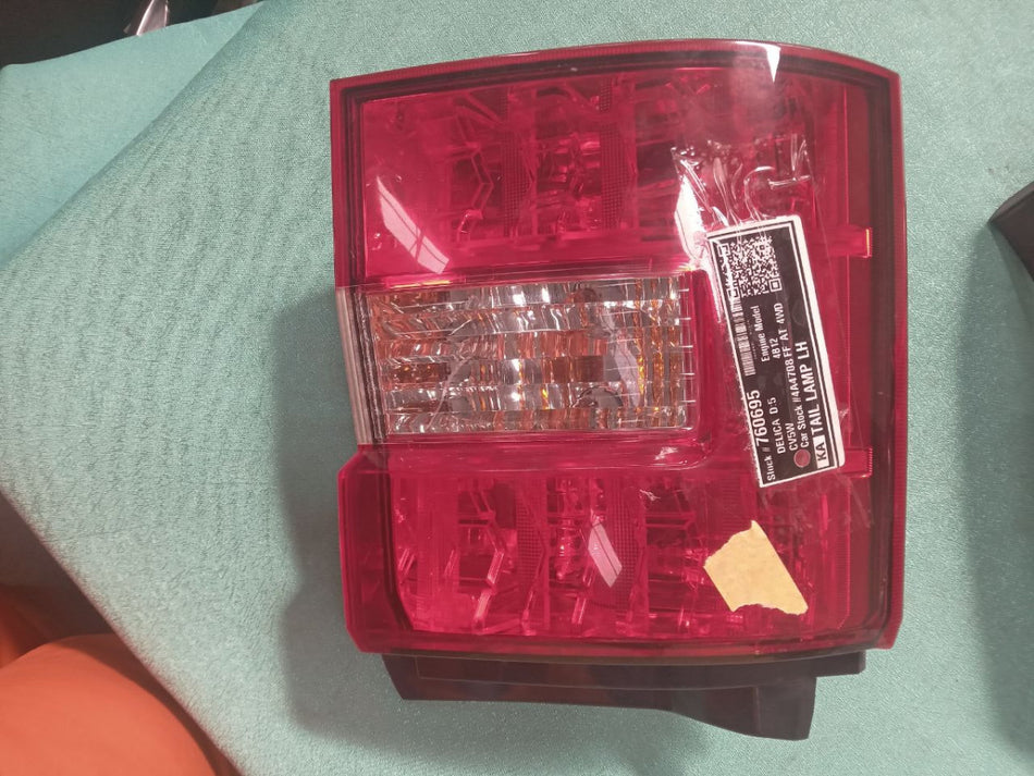 [TAIL LAMP LH]MITSUBISHI DELICA_D:5 CV5W 2009 4B12 FF AT 4WD #000324A760695