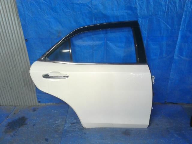 [R DOOR ASSY RH]TOYOTA CROWN AWS210   #0BD3253180728