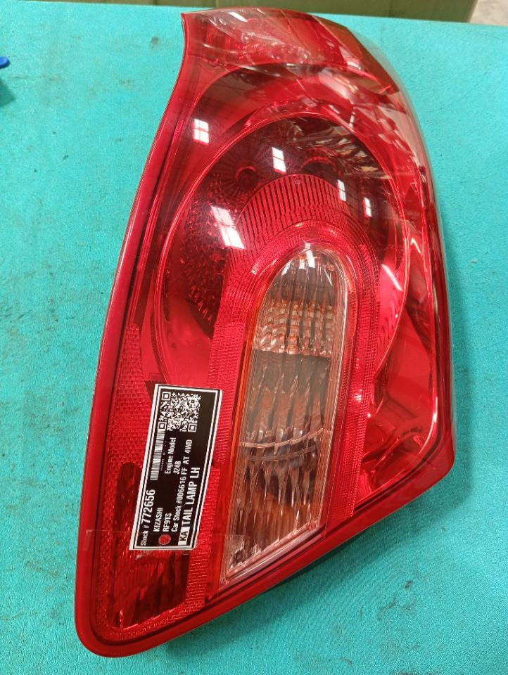 [TAIL LAMP LH]SUZUKI KIZASHI RF91S 2013 J24B FF AT 4WD #000324B772656