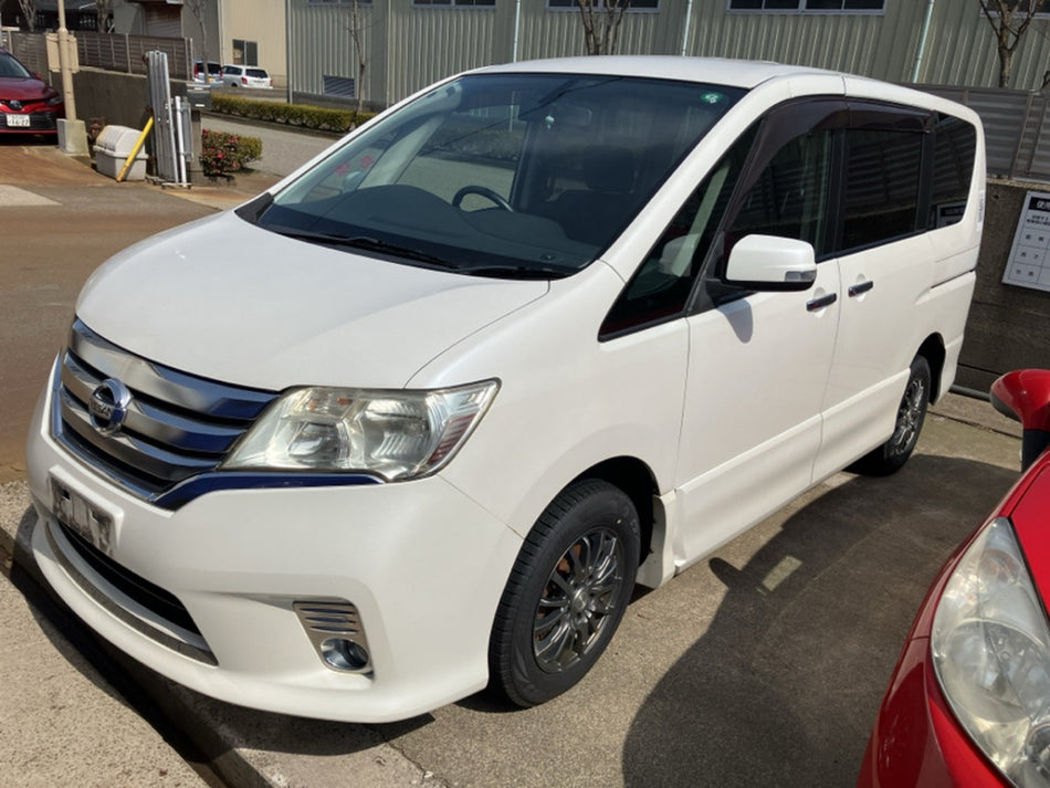 [FENDER RH]NISSAN SERENA FC26 2011 MR20DD FF AT 2WD #0003254879418