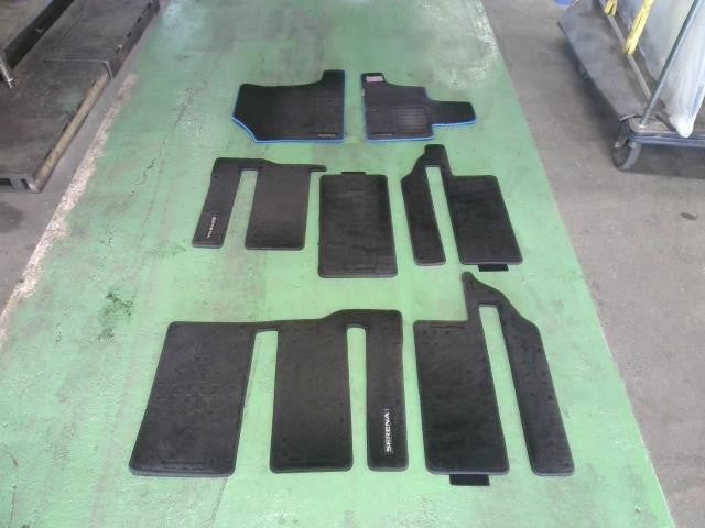 [FLOOR MAT SET]NISSAN SERENA HC27   #0BD3253178594