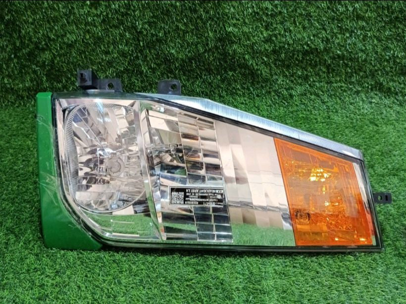 [HEADLIGHT ASSY LH]FUSO CANTER MITSUBISHI FUSO SZ2F24 2013 ZD30DDTi FR AT 2WD #0003251819471