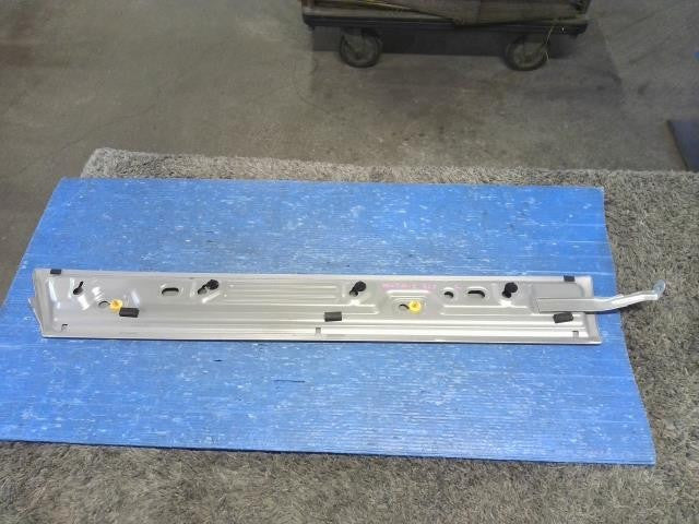[OTHER EXTERIOR PARTS]NISSAN SERENA GC27   #0BD3253178392