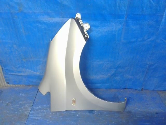[FENDER RH]TOYOTA ISIS ANM10W 1AZ-FSE AT 2WD #0BD3253178529
