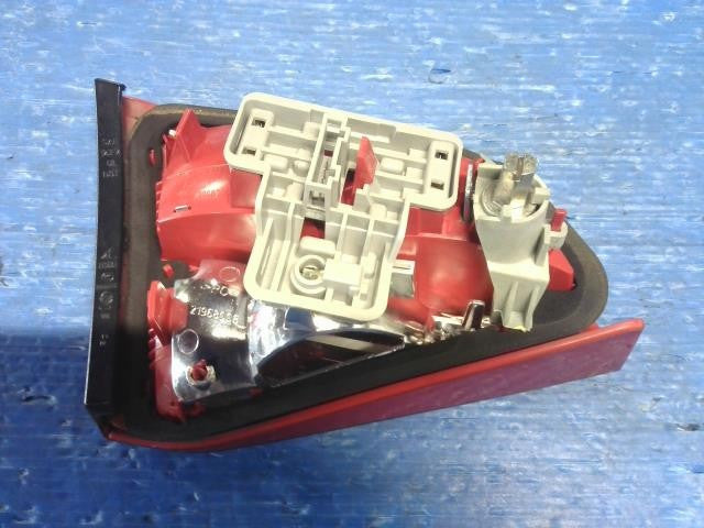 [Right finisher panel]AUDI A4 AVANT 8KCDH CDH AT 2WD #0BD3253174309