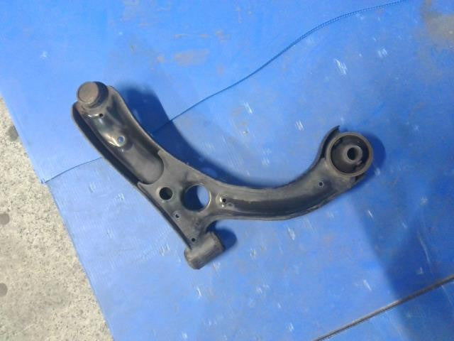 [F LOWER ARM LH]DAIHATSU MOVE CANBUS LA800S KF AT 2WD #0BD3253172701