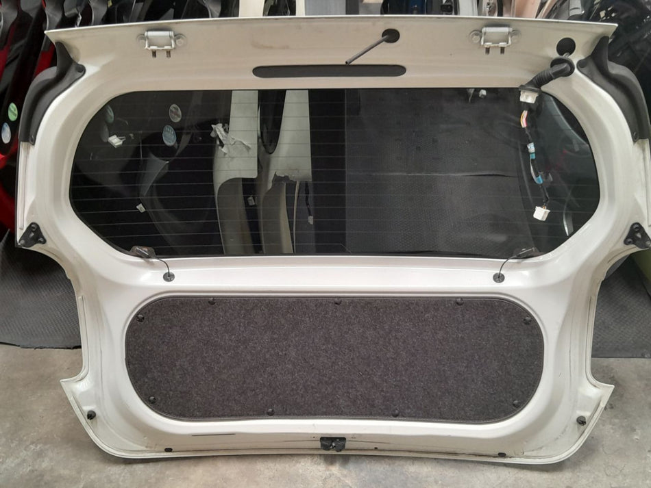 [REAR GATE]TOYOTA SPADE NCP141 2013 1NZ-FE FF AT 2WD #000323A535123