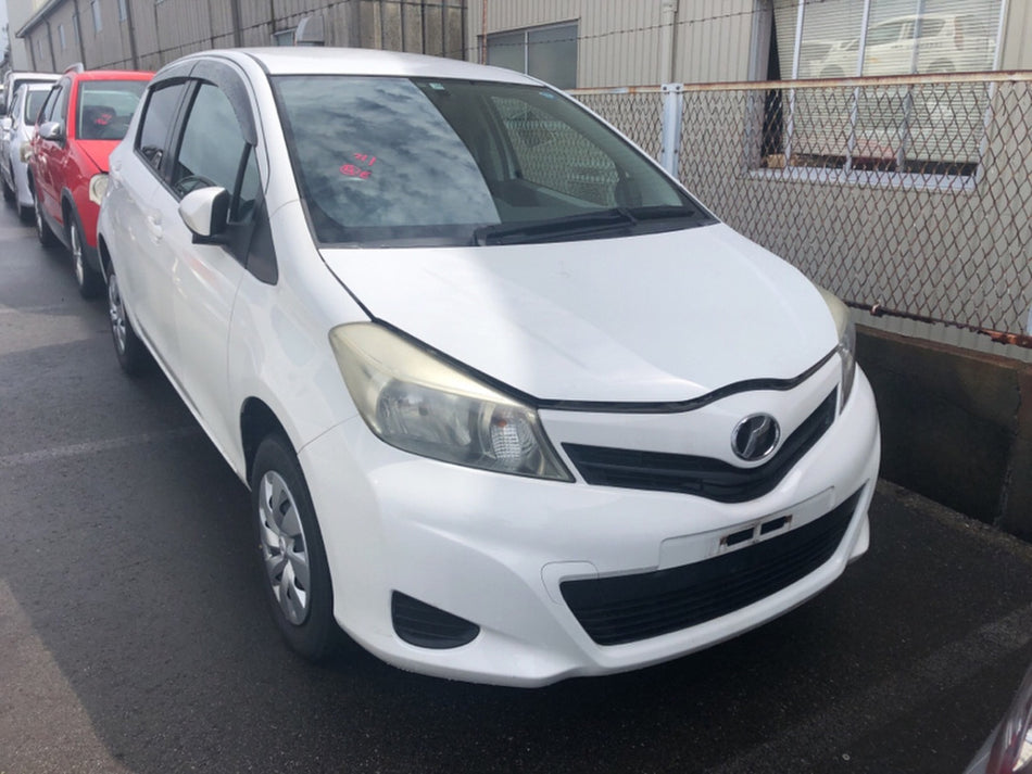 [REAR SIDE CUT RH]TOYOTA VITZ NSP135 2011 1NR-FE FF AT 4WD #0003247702872