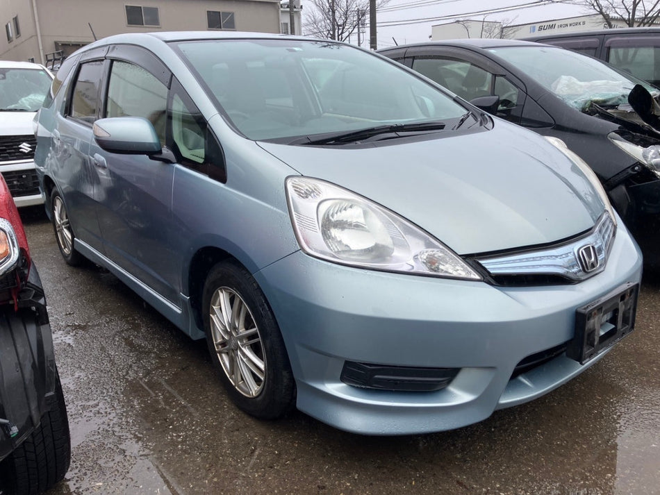 [FENDER LH]HONDA FIT SHUTTLE HYBRID GP2 2012 LDA FF AT 2WD #0003254870053
