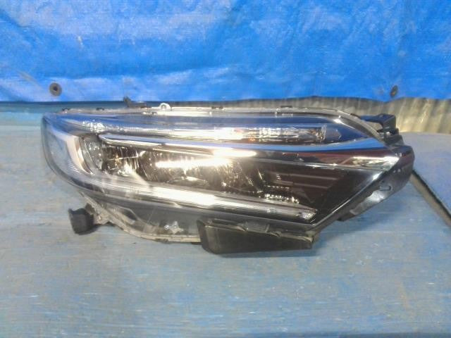 [HEADLIGHT ASSY RH]HONDA SHUTTLE GP7 LEB AT 2WD #0BD3253171985