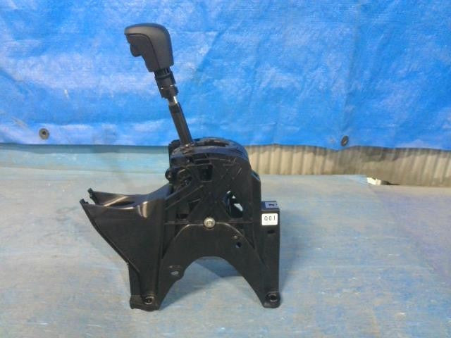 [SHIFT LEVER]TOYOTA RAIZE A200A   #0BD3253171914