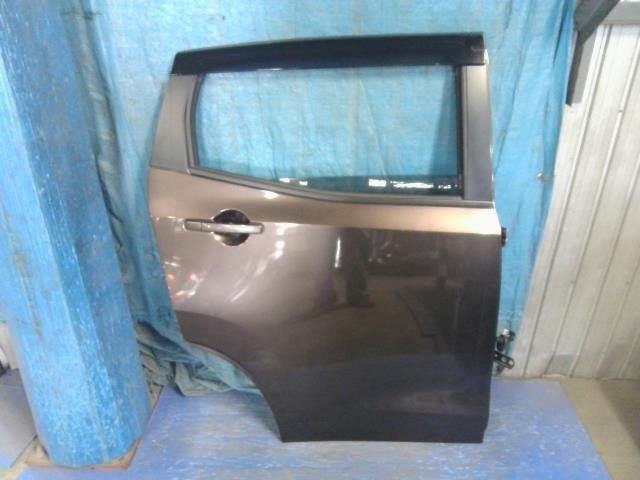[R DOOR ASSY RH]NISSAN SAKURA B6AW   #0BD3253178413
