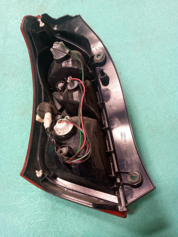 [TAIL LAMP RH]SUZUKI ALTO HA25S K6A FF AT 2WD #0003247711349