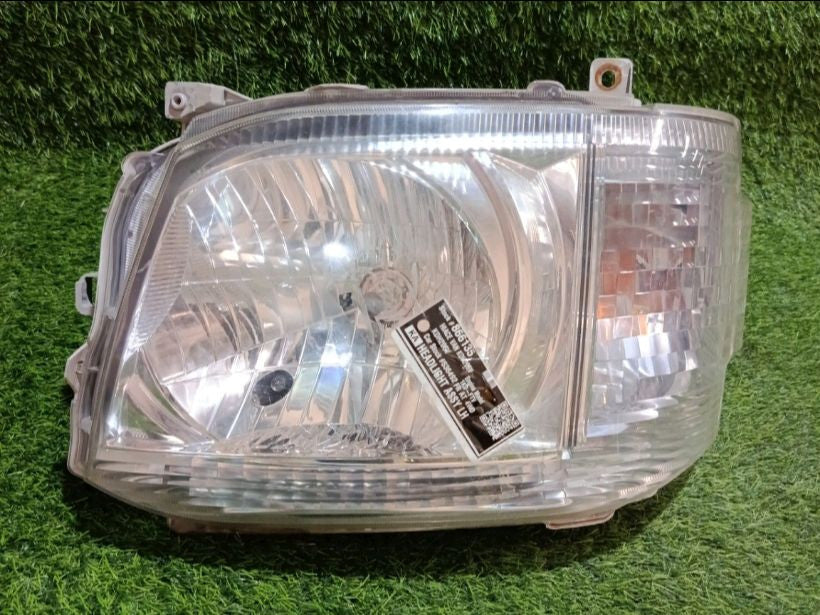 [HEADLIGHT ASSY LH]TOYOTA HIACE VAN KDH206V 2011 1KD-FTV FR AT 4WD #0003253866135