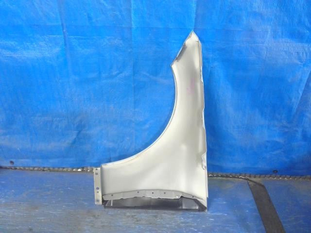 [FENDER RH]BENZ C-CLASS SEDAN 204048 271 AT 2WD #0BD3253174546
