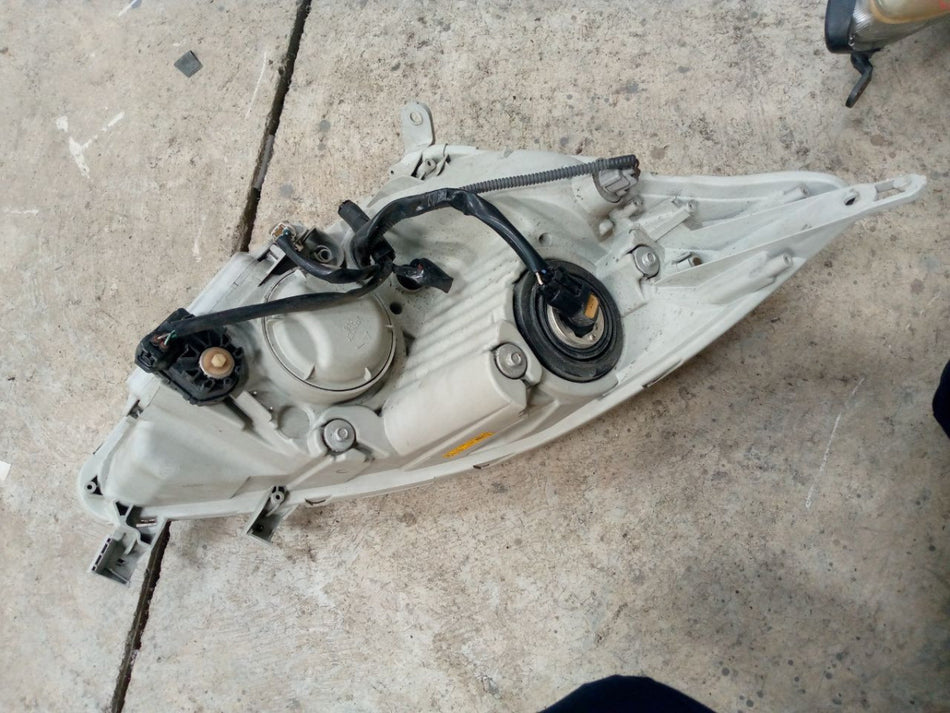 [HEADLIGHT ASSY LH]TOYOTA ISIS ZNM10 2005 1ZZ-FE FF AT 2WD #0003243633229