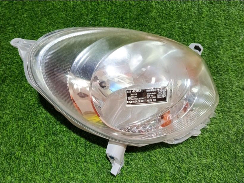 [HEADLIGHT ASSY RH]TOYOTA PASSO KGC30 2012 1KR-FE FF AT 2WD #0003253850521