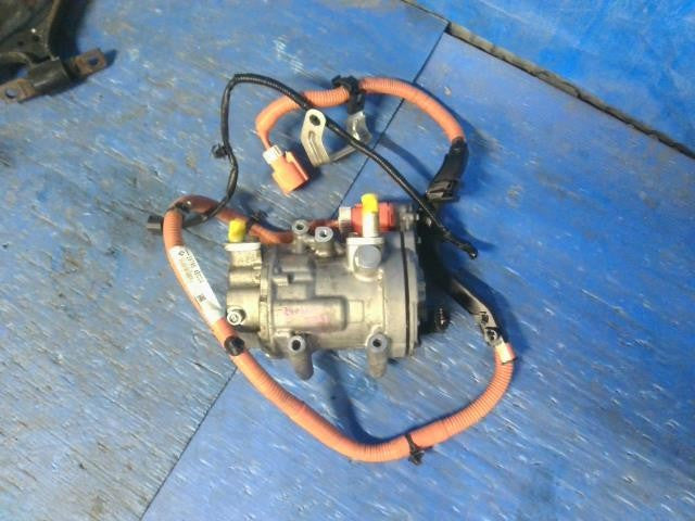 [A/C COMPRESSOR]NISSAN X-TRAIL HNT32 MR20DD AT 4WD #0BD3253178819
