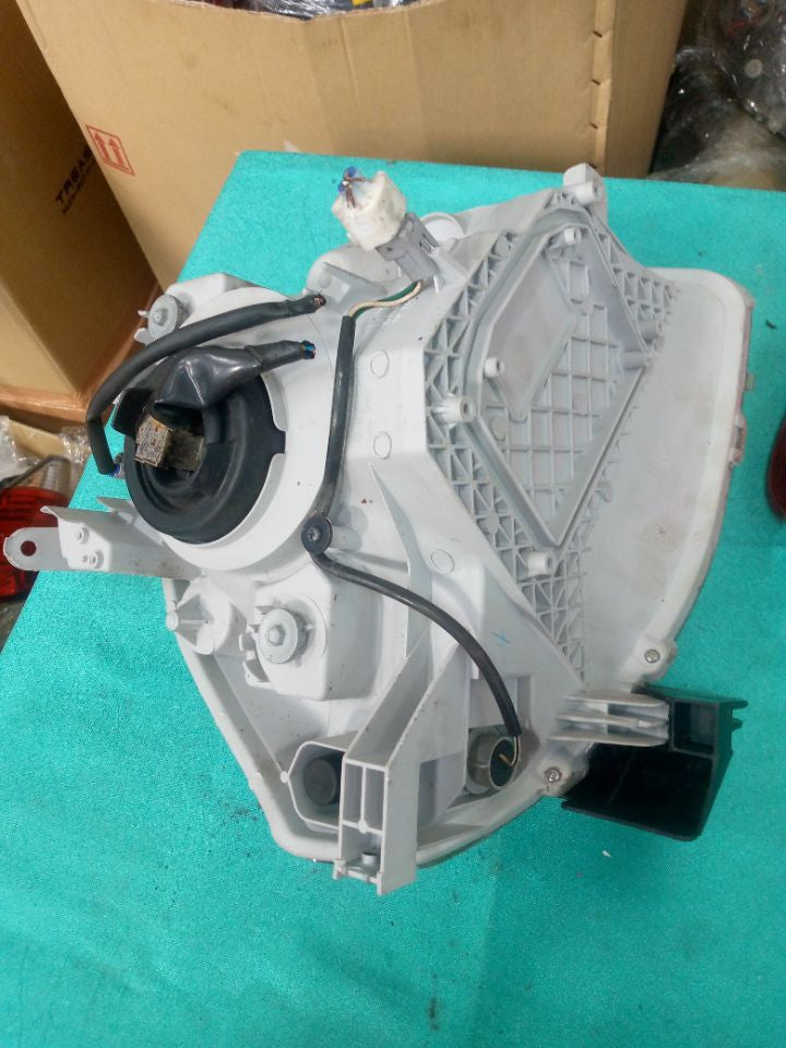 [HEADLIGHT ASSY LH]TOYOTA SIENTA NCP81 2003 1NZ-FE FF AT 2WD #0003249753388