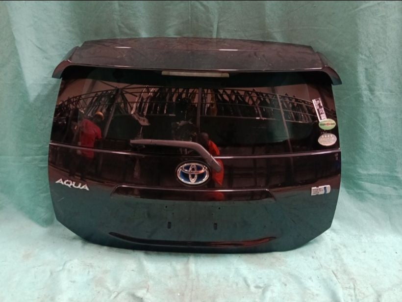 [REAR GATE]TOYOTA AQUA NHP10 2012 1NZ-FXE FF AT 2WD #0003262031900
