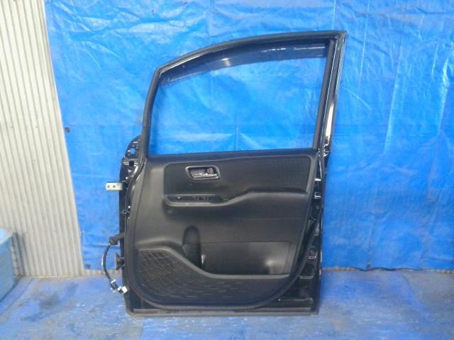 [F DOOR ASSY RH]TOYOTA NOAH ZWR80G 2ZR-FXE AT 2WD #0BD3253178522