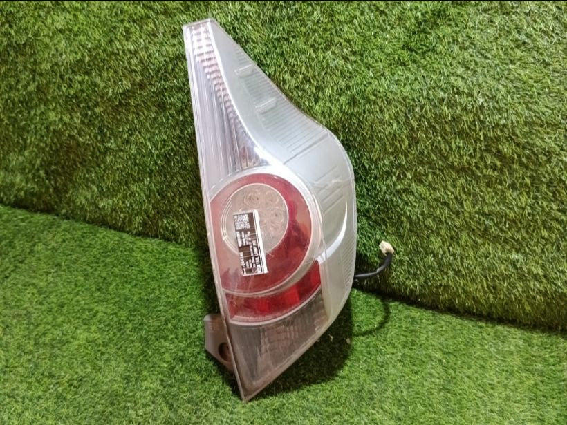 [TAIL LAMP RH]TOYOTA AQUA NHP10 2012 1NZ-FXE FF AT 2WD #0003263064746