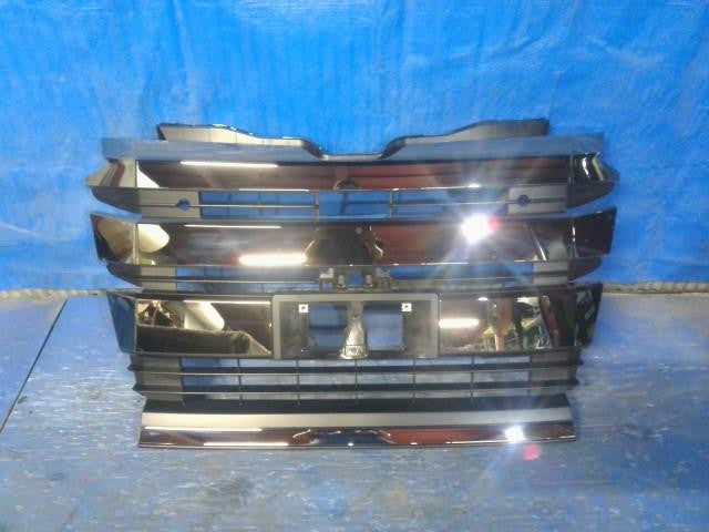 [GRILLE]TOYOTA NOAH    #0BD3253173096