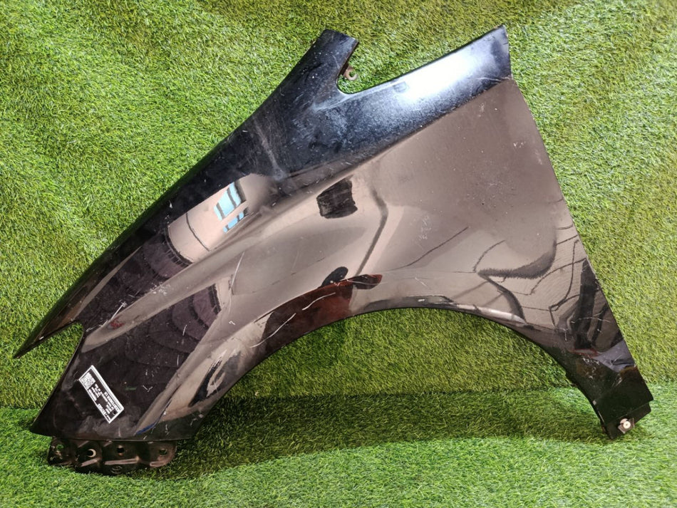 [FENDER LH]TOYOTA WISH ZGE25G 2012 2ZR-FAE FF AT 4WD #0003255897503