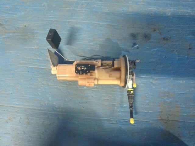 [FUEL PUMP]SUZUKI CARRY TRUCK DA63T K6A MT 4WD #0BD3253171829