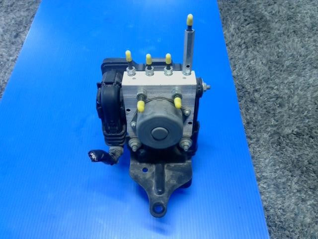 [ABS ACTUATOR]DAIHATSU TANTO LA600S KF AT 2WD #0BD3253172616