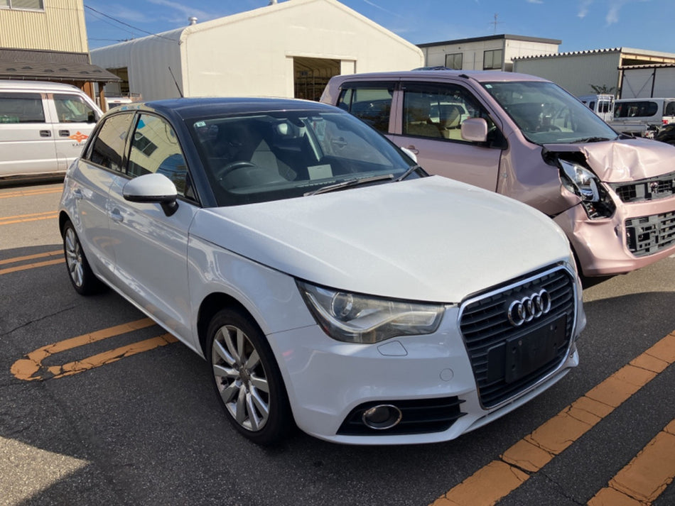 [BONNET]AUDI A1 SPORTBACK 8XCAX 2013 CAX FF AT 2WD #000324B773749