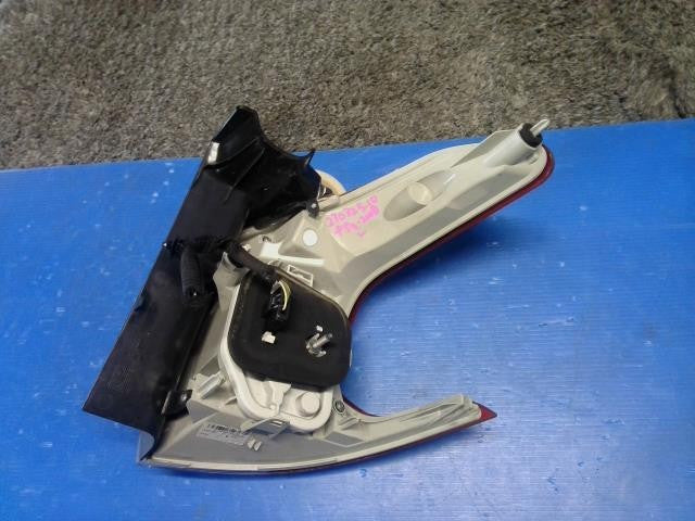 [TAIL LAMP LH]PEUGEOT 2008 A94HM01 EB2 AT 2WD #0BD3253172677