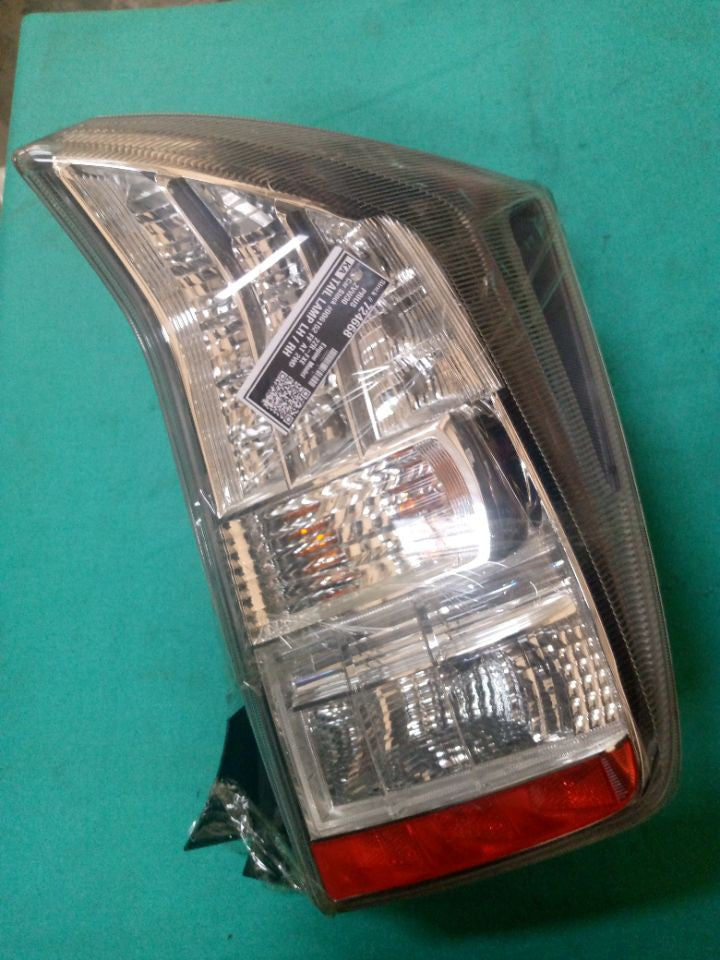 [TAIL LAMP LH / RH]TOYOTA PRIUS ZVW30 2011 2ZR-FXE FF AT 2WD #0003248724668