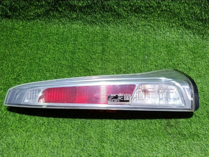[TAIL LAMP RH]NISSAN SERENA C26 2013 MR20DD FF AT 2WD #0003253852563