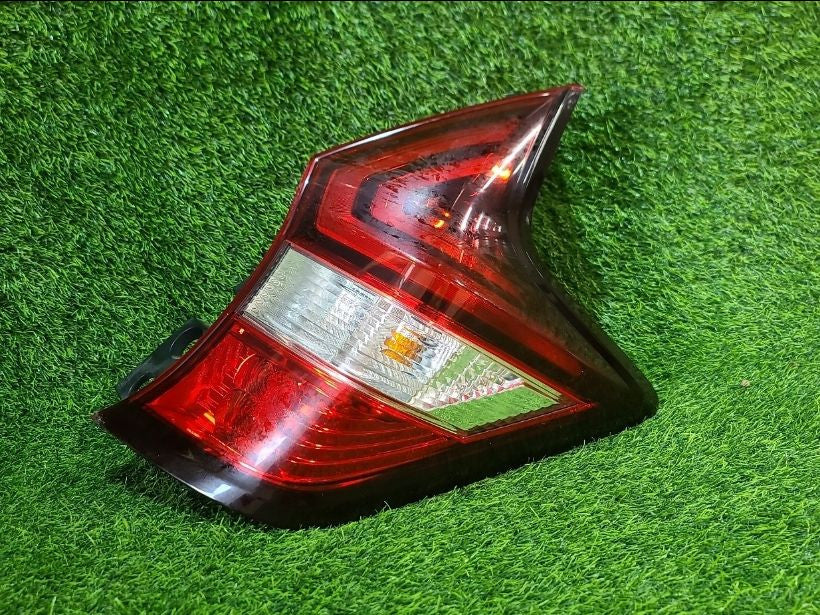 [TAIL LAMP RH]NISSAN NOTE HE12 2017 HR12DE FF AT 2WD #0003262038776