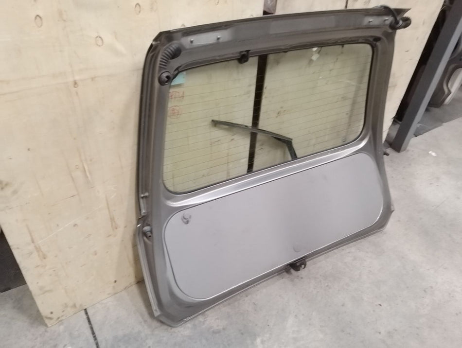 [REAR GATE]NISSAN X-TRAIL NT30 2004 QR20DE FF AT 4WD #0003244646443