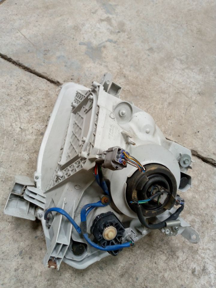 [HEADLIGHT ASSY RH]TOYOTA SIENTA NCP85 2009 1NZ-FE FF AT 4WD #0003243629915