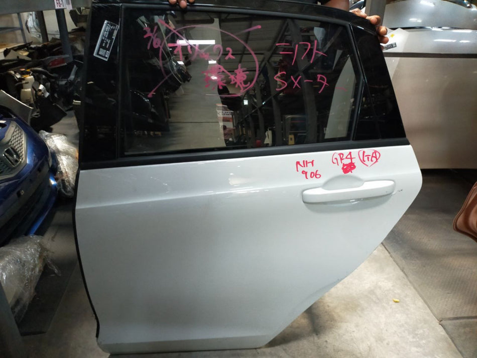 [R DOOR ASSY LH]HONDA FIT GR4 2020 LEB FF AT 4WD #0003242600870
