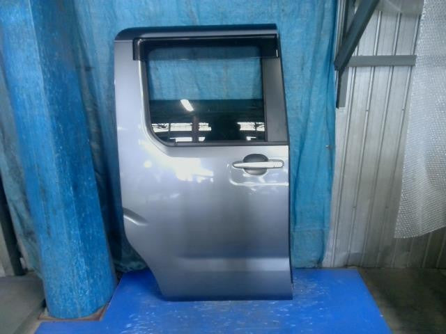 [R DOOR ASSY RH]DAIHATSU WAKE LA700S KF AT 2WD #0BD3253172688